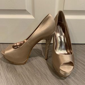 Steve Madden Champ Satin Stiletto